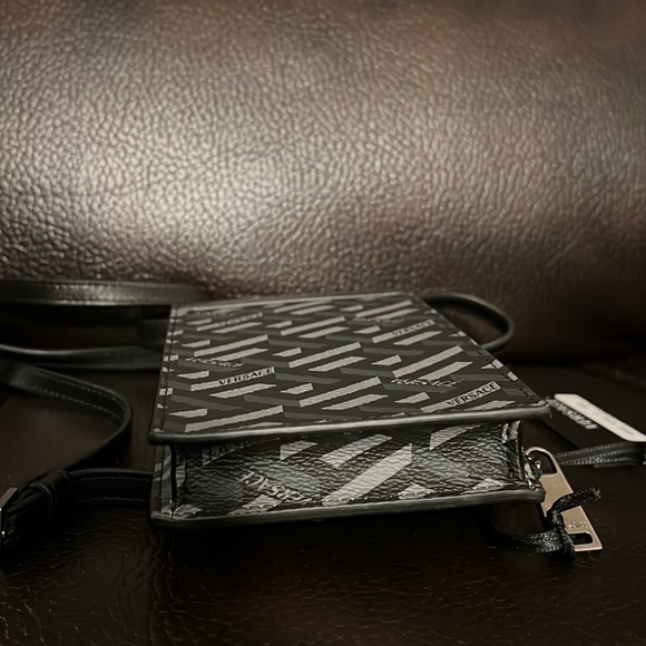 Versace unisex la Greca mini monogram logo crossbody bag NEW - Picture 11 of 11